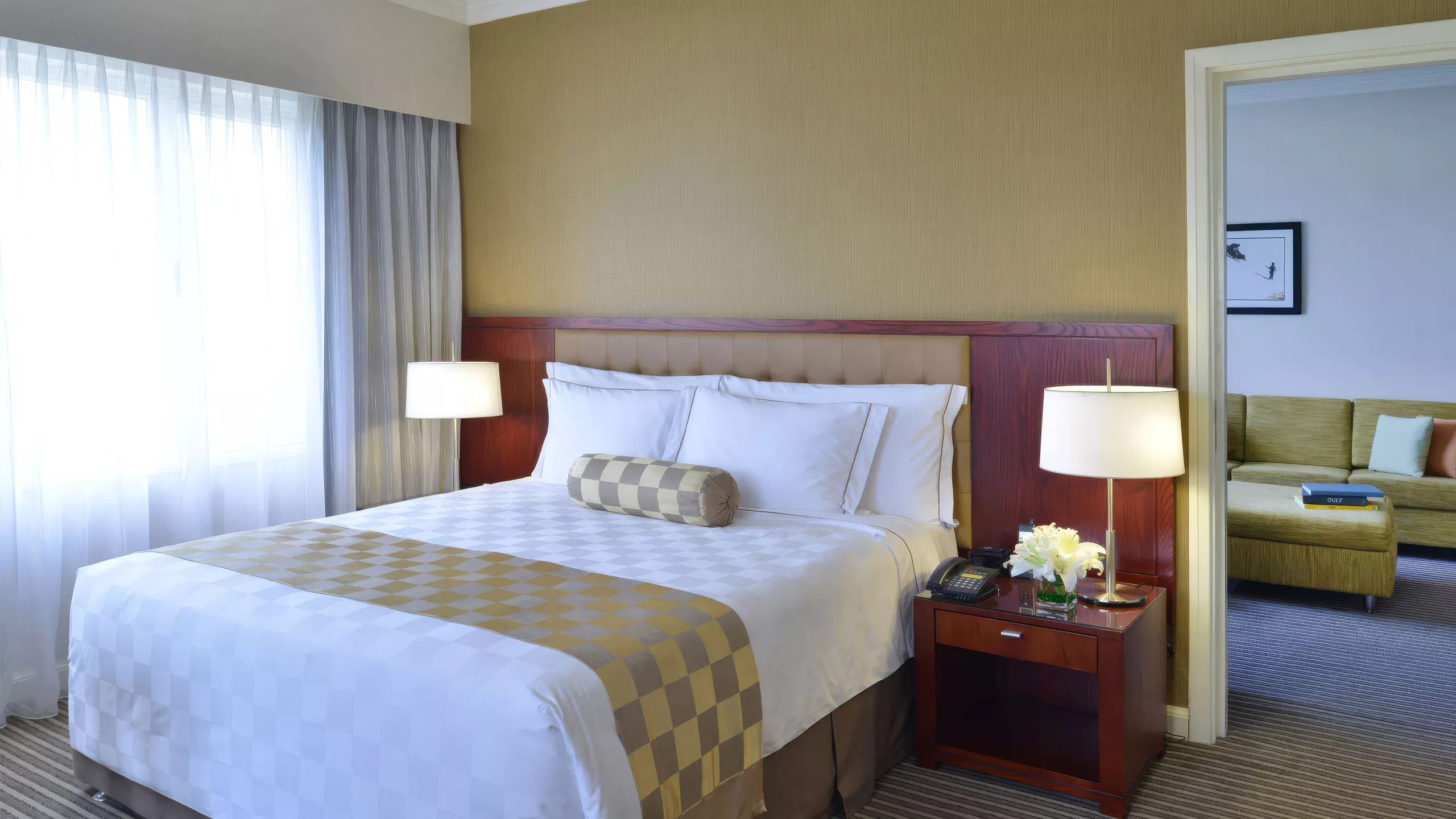 SUITE EXECUTIVE