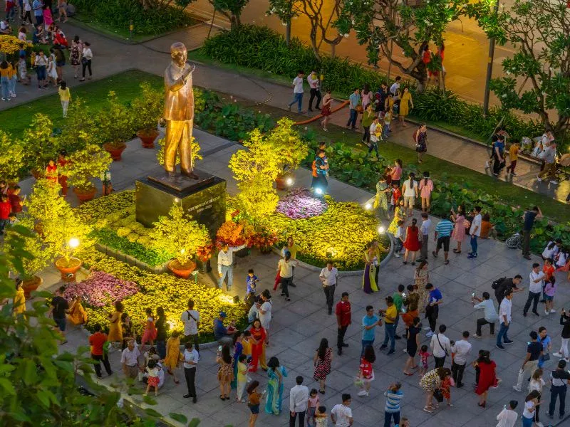 Đường Nguyễn Huệ