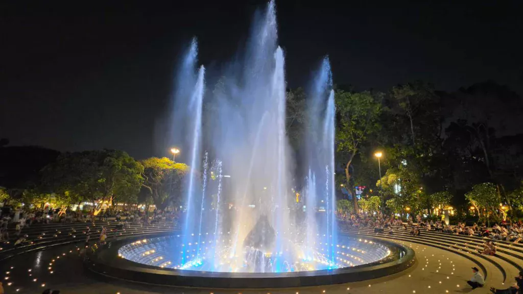 Số 1, Công viên Lý Thái Tô